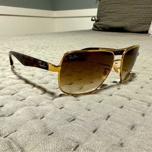 Ray-Ban Sunglasses #3483